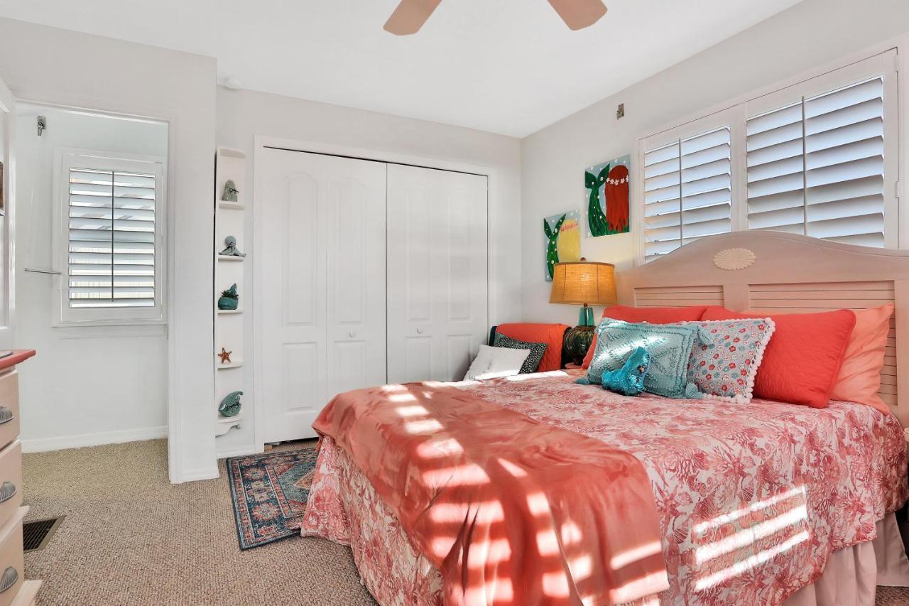 Sol Mate Beach Cottage Сант Пит Бич Экстерьер фото