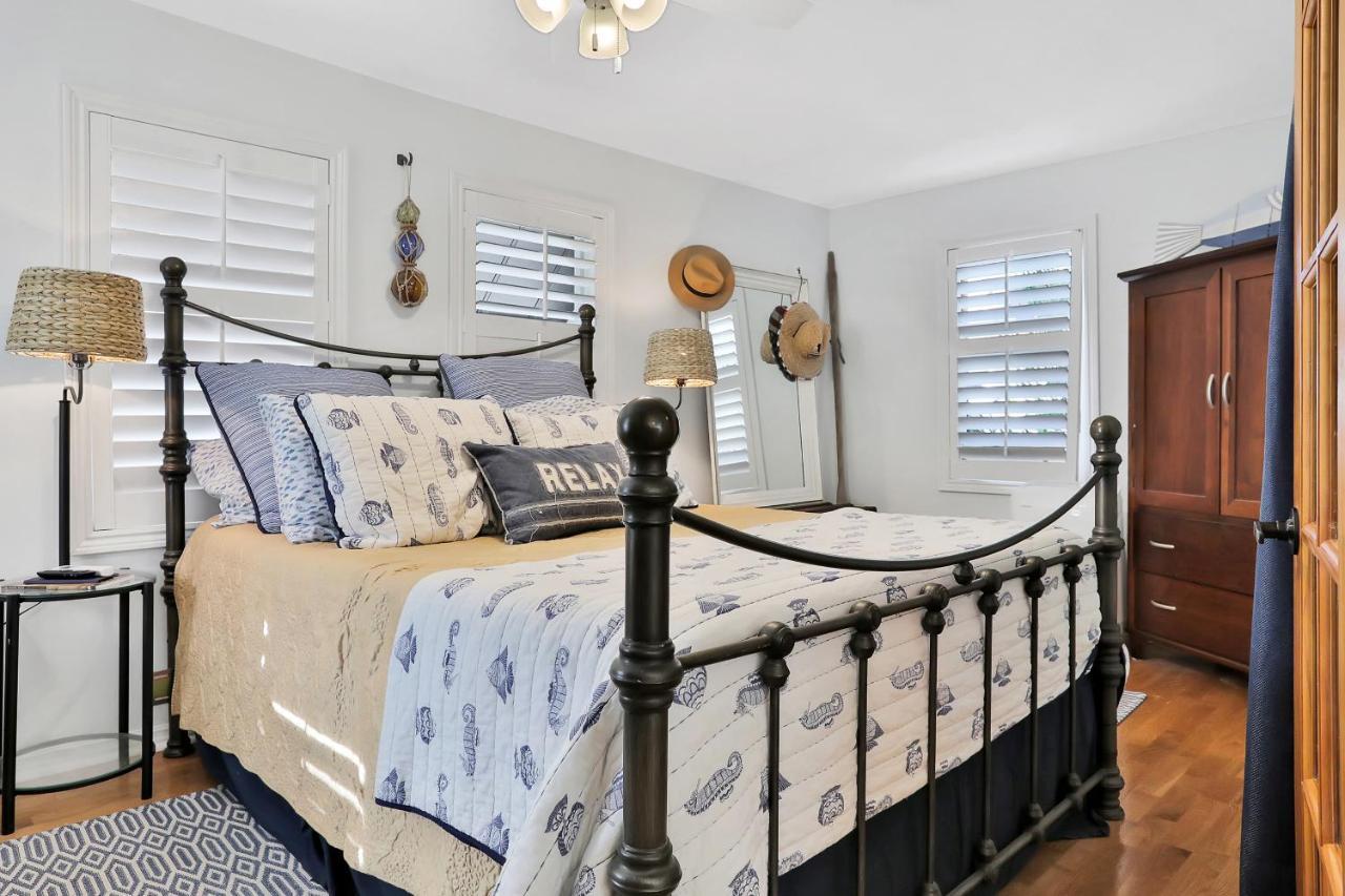 Sol Mate Beach Cottage Сант Пит Бич Экстерьер фото
