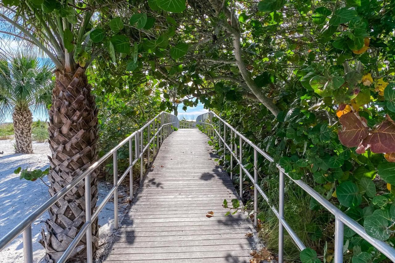 Sol Mate Beach Cottage Сант Пит Бич Экстерьер фото